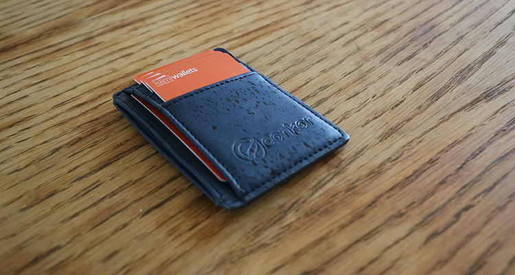 Review Front Pocket Cork Wallet by Corkor